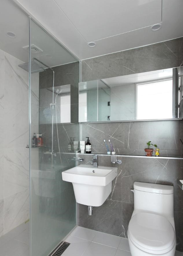 |买下人人嫌弃的顶楼，131㎡两层复式送露台，装好后大家心服口服