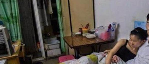 滨湖|一间屋子住两对情侣，中介上门要房租时被吓到报警：这样方便吗