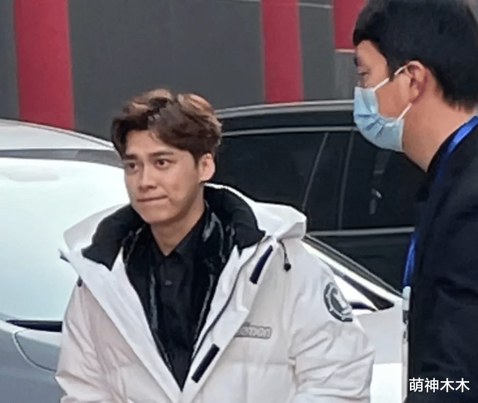 明星|超20位明星现身录制文联春晚，流量和当红小花齐聚，路透照片曝光