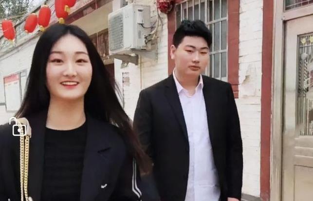 陈亚男|陈亚男自曝将回村看望老公和父母，“朱楼村爱情故事”即将启幕？