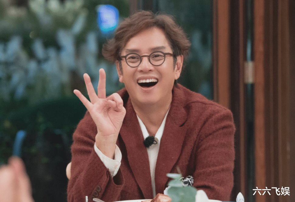 谭咏麟|没有舞台,没有排名!这个音乐综艺节目,凭什么一播就三网第一?