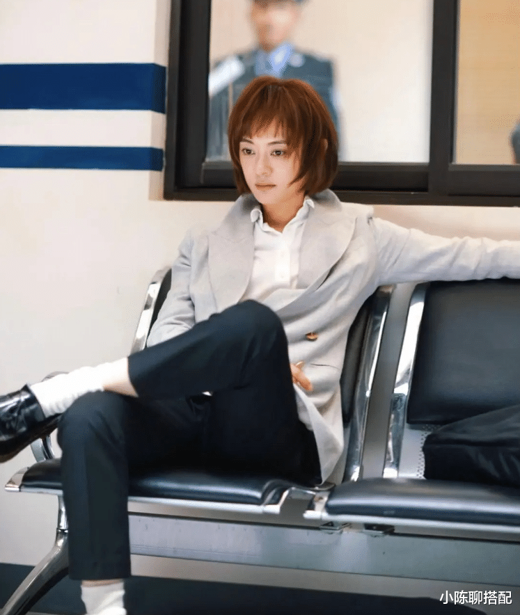 孙俪|如果你是“暖感脸”，可别像《理想之城》里孙俪那样穿职场装