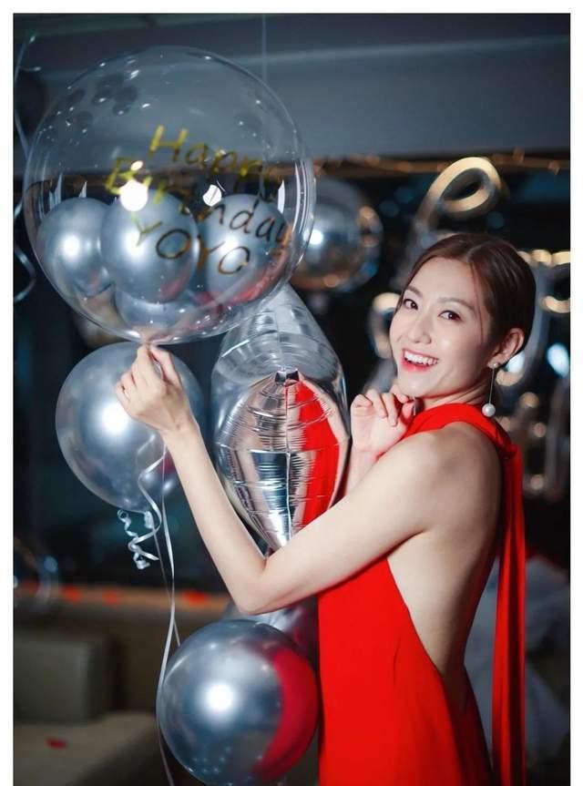 陈自瑶|陈自瑶获奖背后TVB暗藏2大心机：安排批过蔡思贝的江美仪为她颁奖