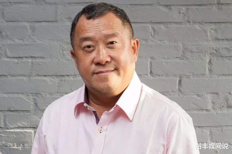 TVB|TVB监制卫世辉去世！无线主席许涛亲自现身，曾志伟汪明荃送花牌