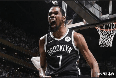 字母哥|场上5个位置都能打有多难？NBA现役也就2人能胜任
