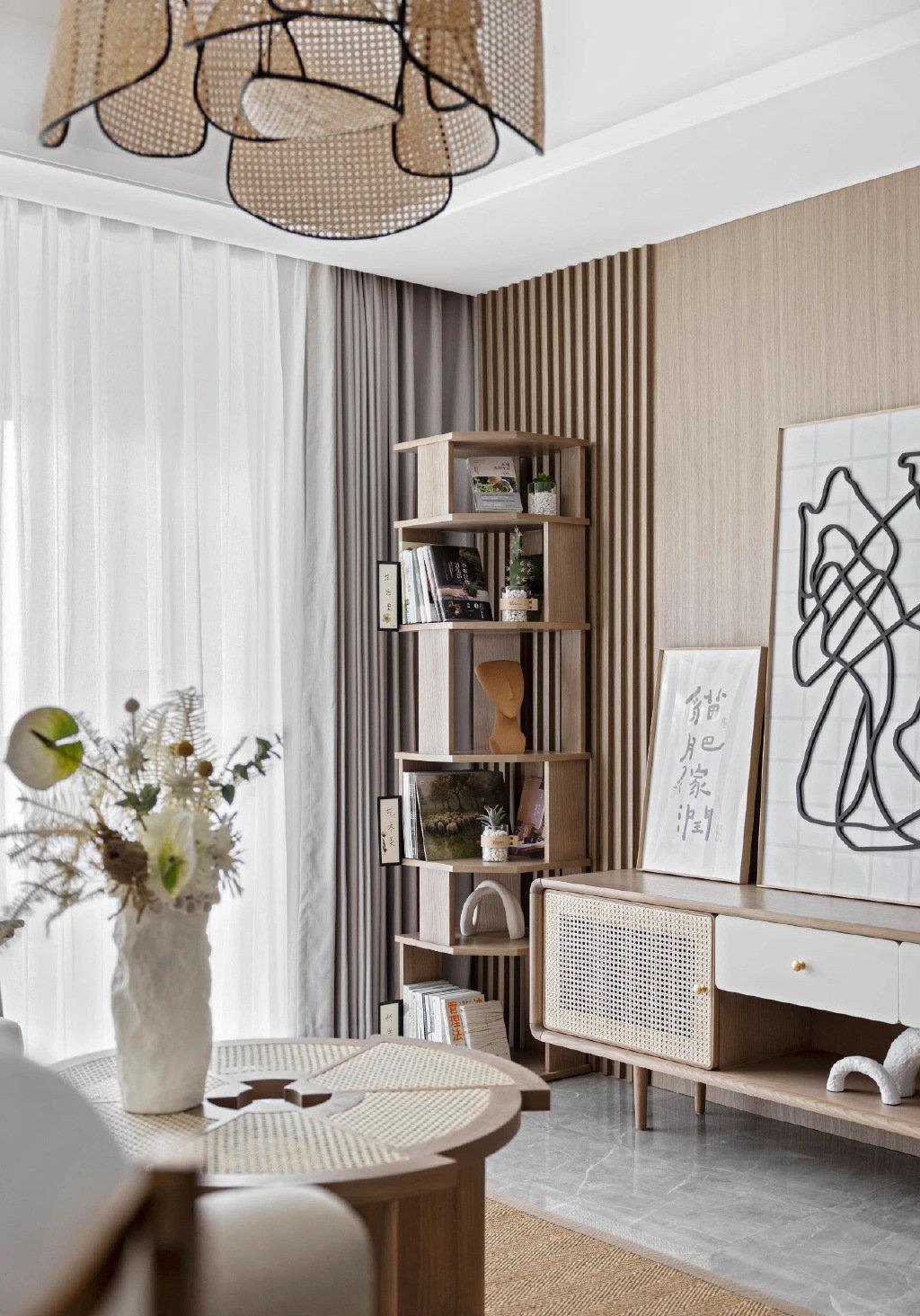 都市精英的家确实不一般，低调奢华有内涵，进门就让人眼前一亮