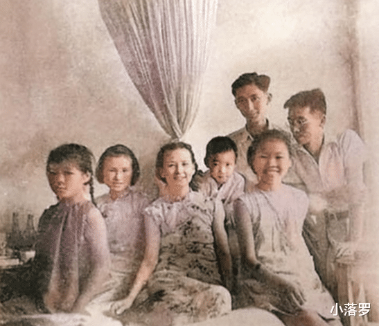 林徽因|36张罕见照，踩高跷的林徽因，梦露爬出游泳池，李小龙蒙眼格斗