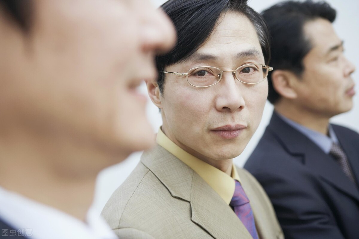 求职|40多岁了还在找工作打工，是不是很可悲很无能，会不会遭到耻笑？