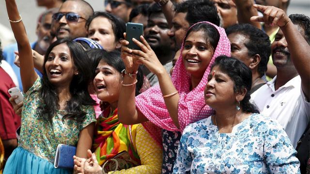 软软够可爱|印度女孩嫁到中国四川，两年之后回娘家，母亲不敢相信女儿的变化