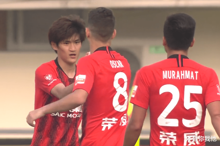 广州队|0-1！广州队丢掉第二，天才造点张琳芃打飞，郑智8场拿14分笑了
