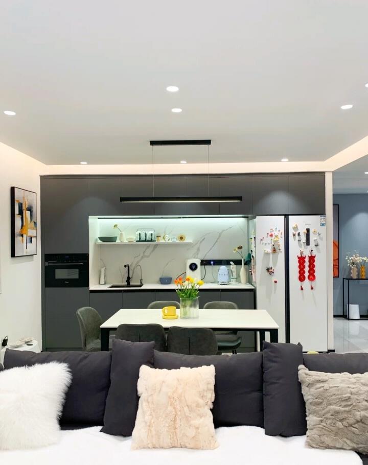 |141㎡大平层,装修将近45万,客餐厅是户主最满意的作品