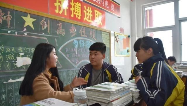 家中大小宝|为什么毕业后会回母校看望老师的大部分都是差生？老师：3个原因