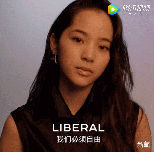 欧阳娜娜|才被嘲胖成杨天真的欧阳娜娜，忽然又瘦掉了半个自己…迷！