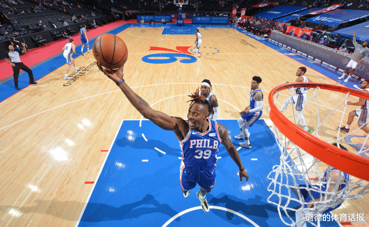 德怀特·霍华德|10分13板，一年底薪却成内线支柱，霍华德，你让湖人后悔不已