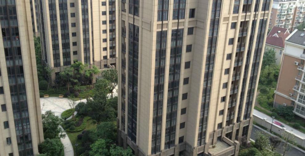 楼市|开发商宁愿损失5000万保证金也放弃拿地，楼市真的变了