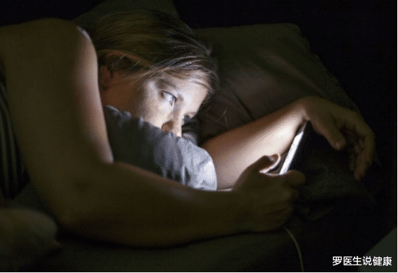 甲状腺癌|妻子和老公一月25次“557”，接连查出甲状腺癌，医生：都是“嘴馋”惹的祸