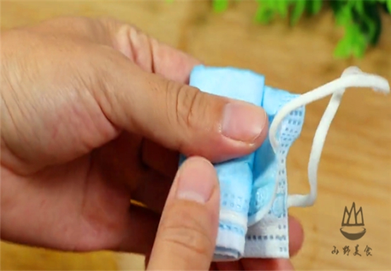 防潮|家里油烟机无论多脏多油，只需一个口罩，不拆不卸立刻焕然一新