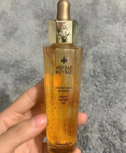 精华不一定越贵越好，4款口碑不错的精华，款款好用价格不高