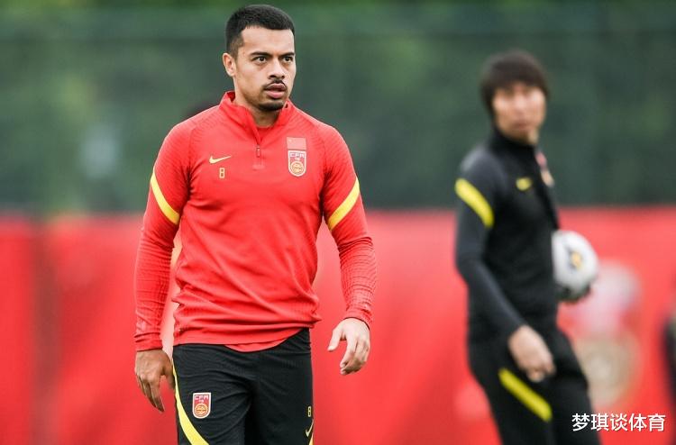 李铁|国足大战马尔代夫，赛前发布会，李铁展示高情商，蒿俊闵有望首发