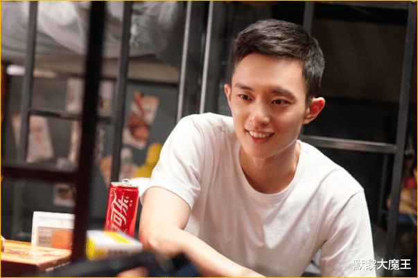 正午阳光|正午阳光又一巨作将袭，《伪装者》导演执导，清一色实力派演员