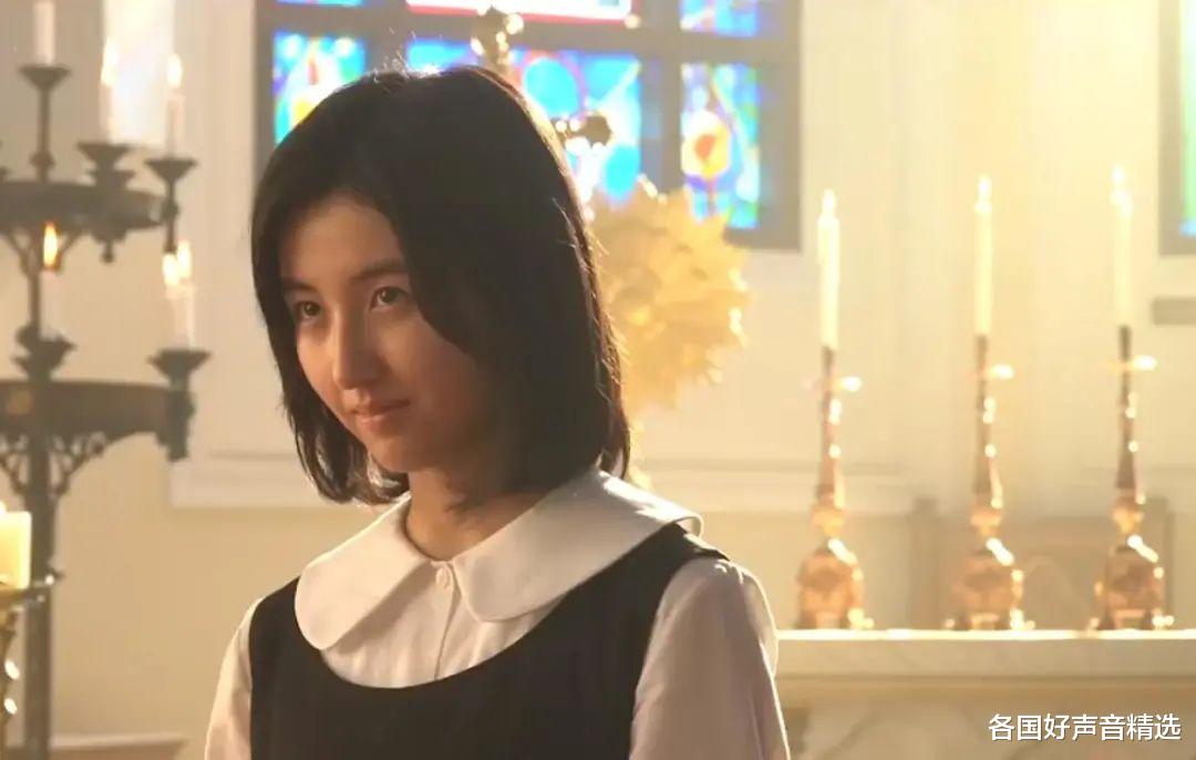 傅园慧|20岁的“恶童”张子枫，撕下多少同龄女星的“遮羞布”？