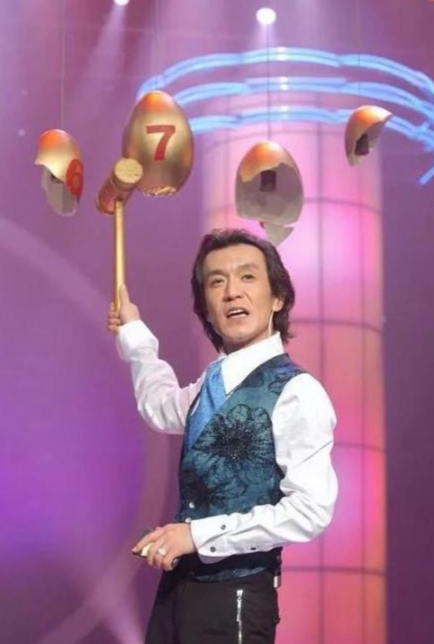 周润发|18年前，李咏主持《非常6+1》，谁注意到砸金蛋女孩？今红成这样
