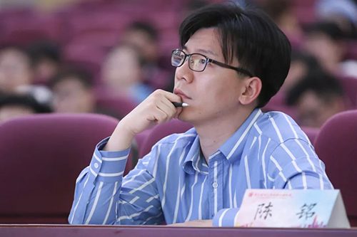 樊登|陈铭，会主持的辩手