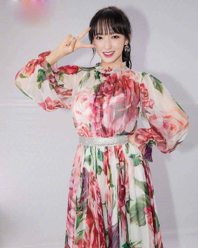 闲鱼有话说|衣品差的女人穿衣服都繁琐,这3个雷区很容易踩,你中招了几个?