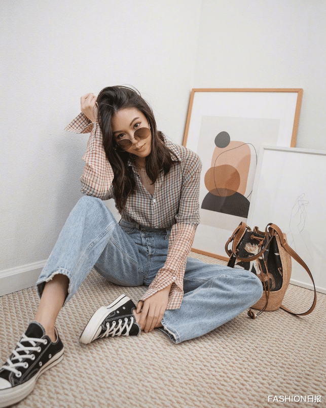 FASHION日报 秋冬季行走的穿搭教科书 跟时尚博主tsangtastic一起get起来