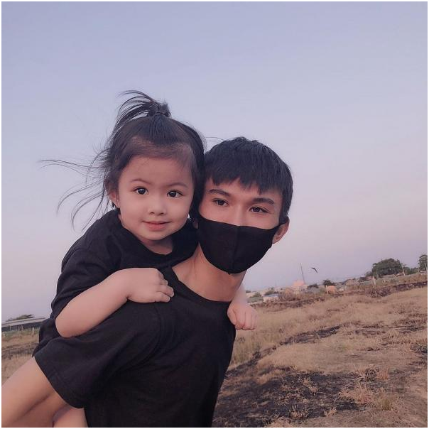 睹图 女孩不顾家人反对与认识3天的男子结婚，如今生活幸福还生下一女