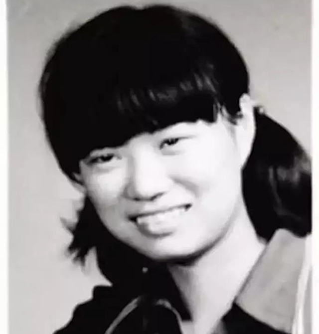 邓文迪|默多克离婚导火索：邓文迪约布莱尔过夜，邮件错发丈夫的手下