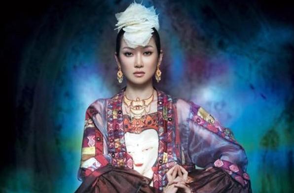 萨顶顶|从周鹏变成萨顶顶，与金星互怼，惊呆了韩红，她真的成功了吗？