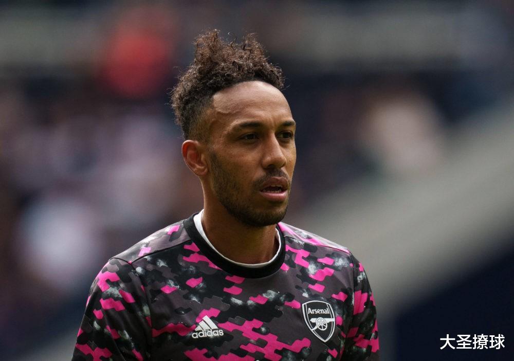 阿森納|阿森納動(dòng)態(tài)：薩里巴不后悔租借決定，奧巴梅揚(yáng)同意加盟巴薩