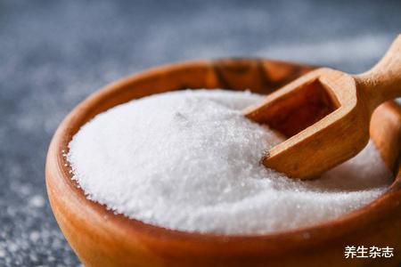 尿酸|转告父母：3种调料，是甲状腺结节“加速器”，做菜时尽量少放