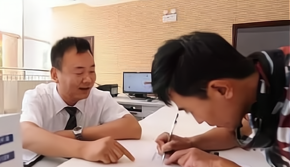 月落等风來|想考事业编的大学生须知，事业单位或有大变化，将在全国落地实行