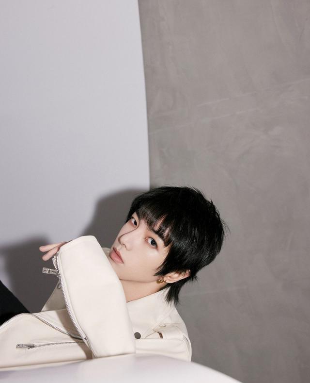 金晨|娱乐八卦：罗晋，华晨宇，范冰冰，戚薇，金晨，赵露思，赵小棠