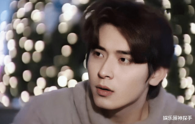 许魏洲|陈冠霖儿子长大了，13岁成单眼皮帅哥，不输“最帅”马文才