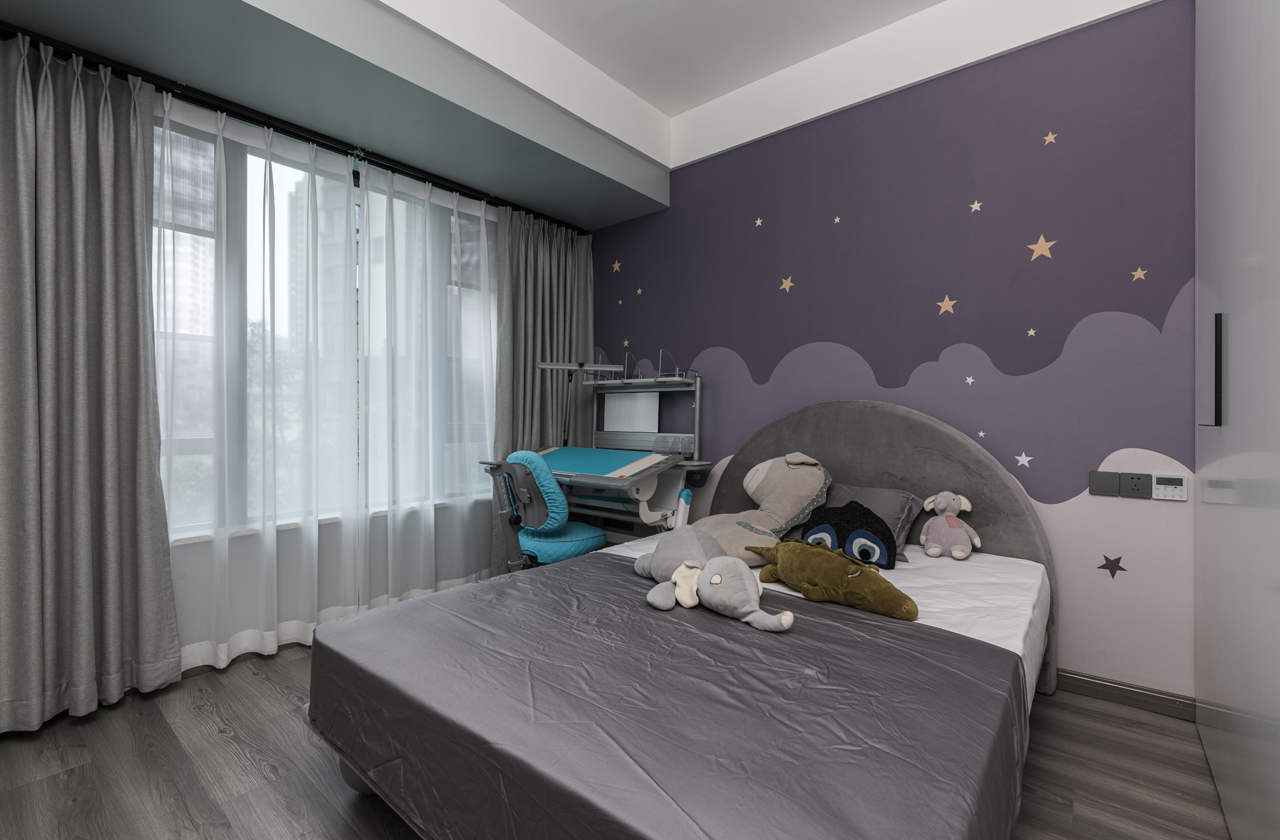 125㎡简约时尚家,色调温暖,设计巧心,符合现代人的审美