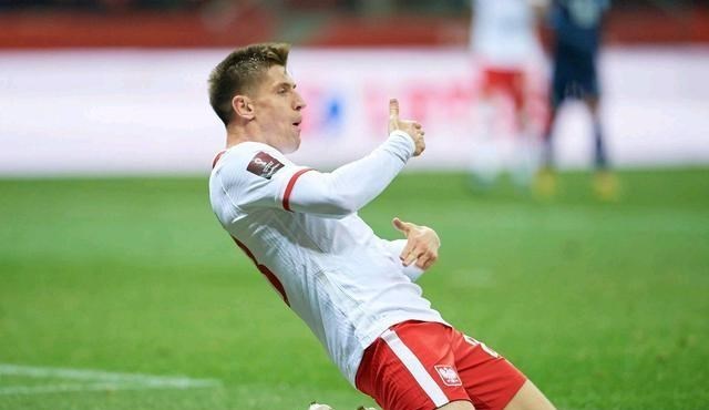 炄锌说 战神复苏!AC米兰弃将三场替补打进两球,回归意甲或能重现巅峰