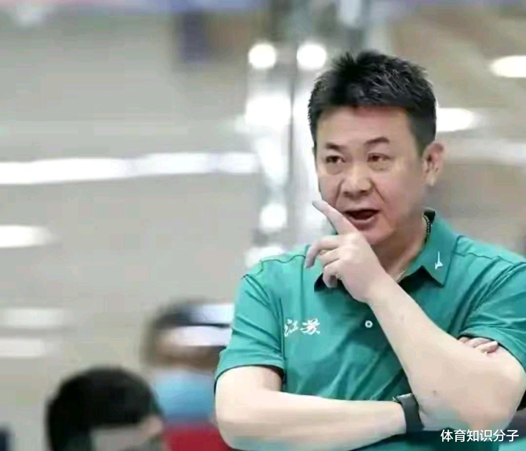 颜妮|00后小将大爆发！进攻拦网全面发威成得分王，新版颜妮横空出世