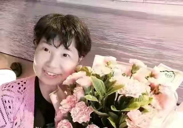被杜新枝攻击后,田静直播间人数飙升至77万,竹笋卖到脱销