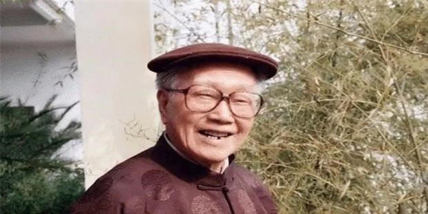 奶豆说育儿|许麟庐：立遗嘱将21亿资产留给妻子，8子女不服，将老妈告上法院
