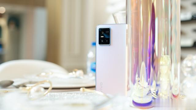 vivo|光致變色 美不勝收 vivo S10 Pro圖賞