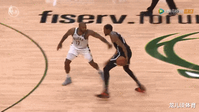 凯文·杜兰特|塔克防守杜兰特是强硬还是脏？柯凡：他是弄死杜兰特的犯规动作啊