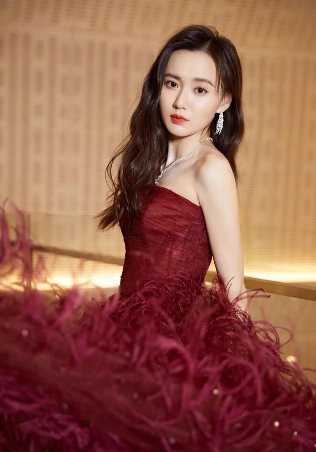 江铠同|插足上瘾，她不是第一次当小三了？