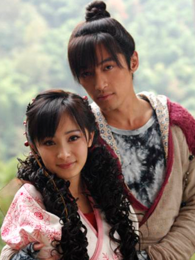 杨幂|曾被全网黑,敢于资本对赌,与唐嫣闺蜜纠葛,杨幂的强大与清醒