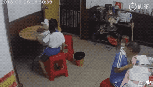 诺妈家有男宝娃|毁掉一个孩子，就别让他“掉眼泪”！