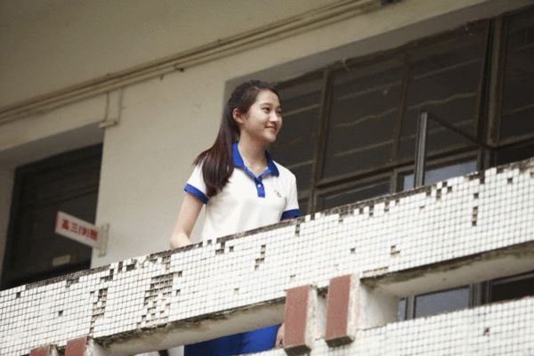 关晓彤|关晓彤新剧要上映了，是王者归来还是扑？众人纷纷议论
