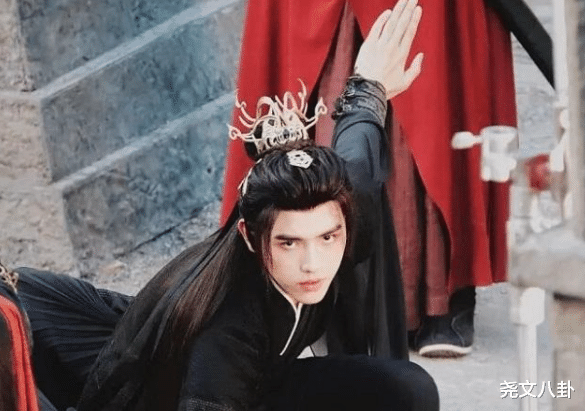 皓衣行|网曝: 《皓衣行》或将开播，罗云熙搭档陈飞宇