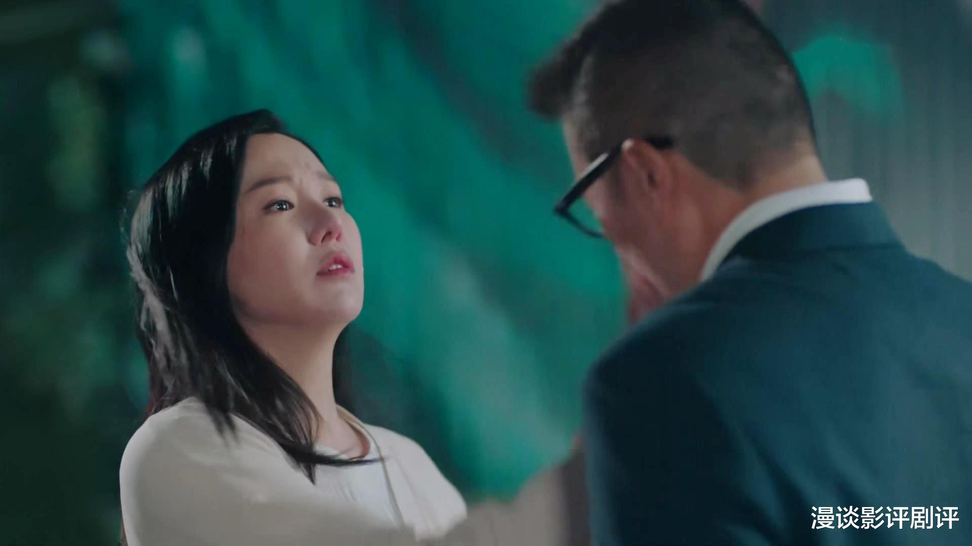 拳王|郑子诚被甄咏珊洗脑，选择离开黎耀祥，《拳王》的三观太不正常了